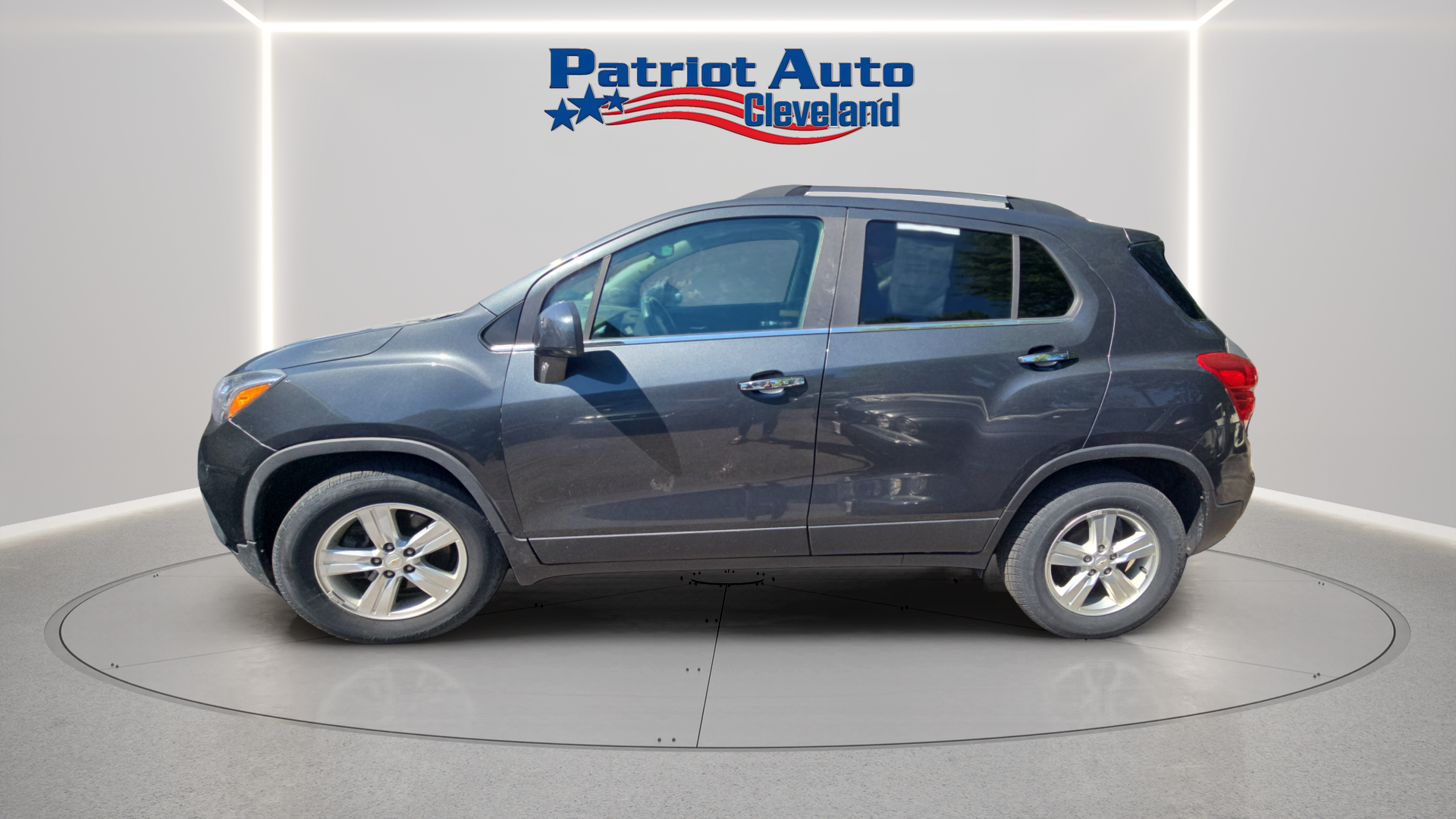 Photo 2 of 2018 Chevrolet Trax 1LT