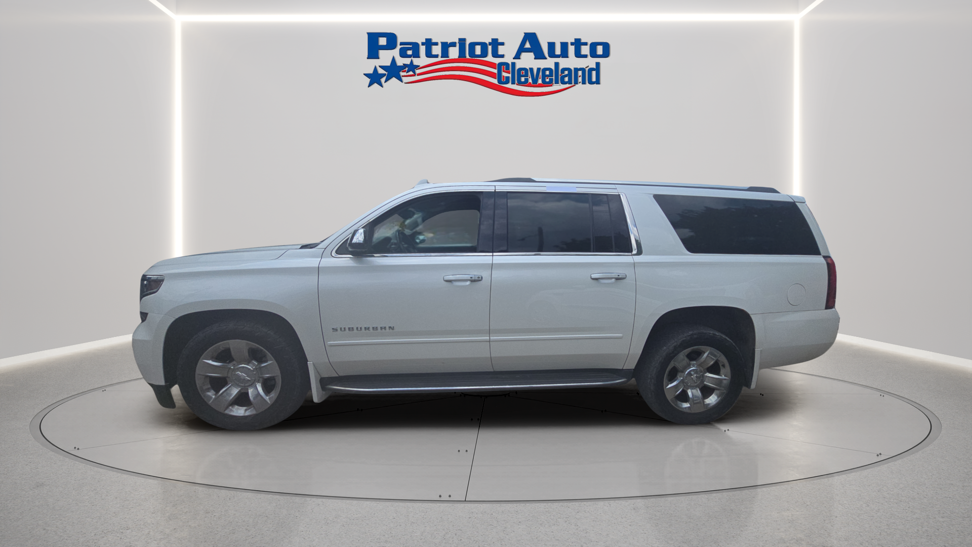Photo 2 of 2018 Chevrolet Suburban Premier