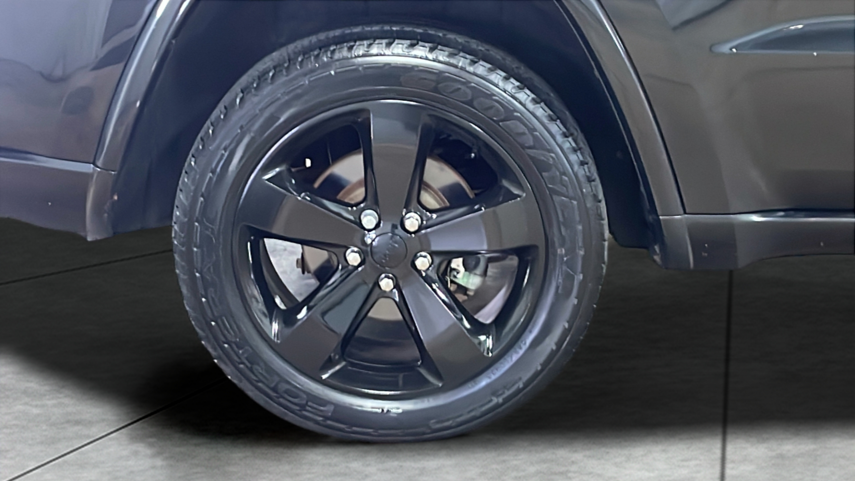 2015 Jeep Grand Cherokee Altitude - Photo 20