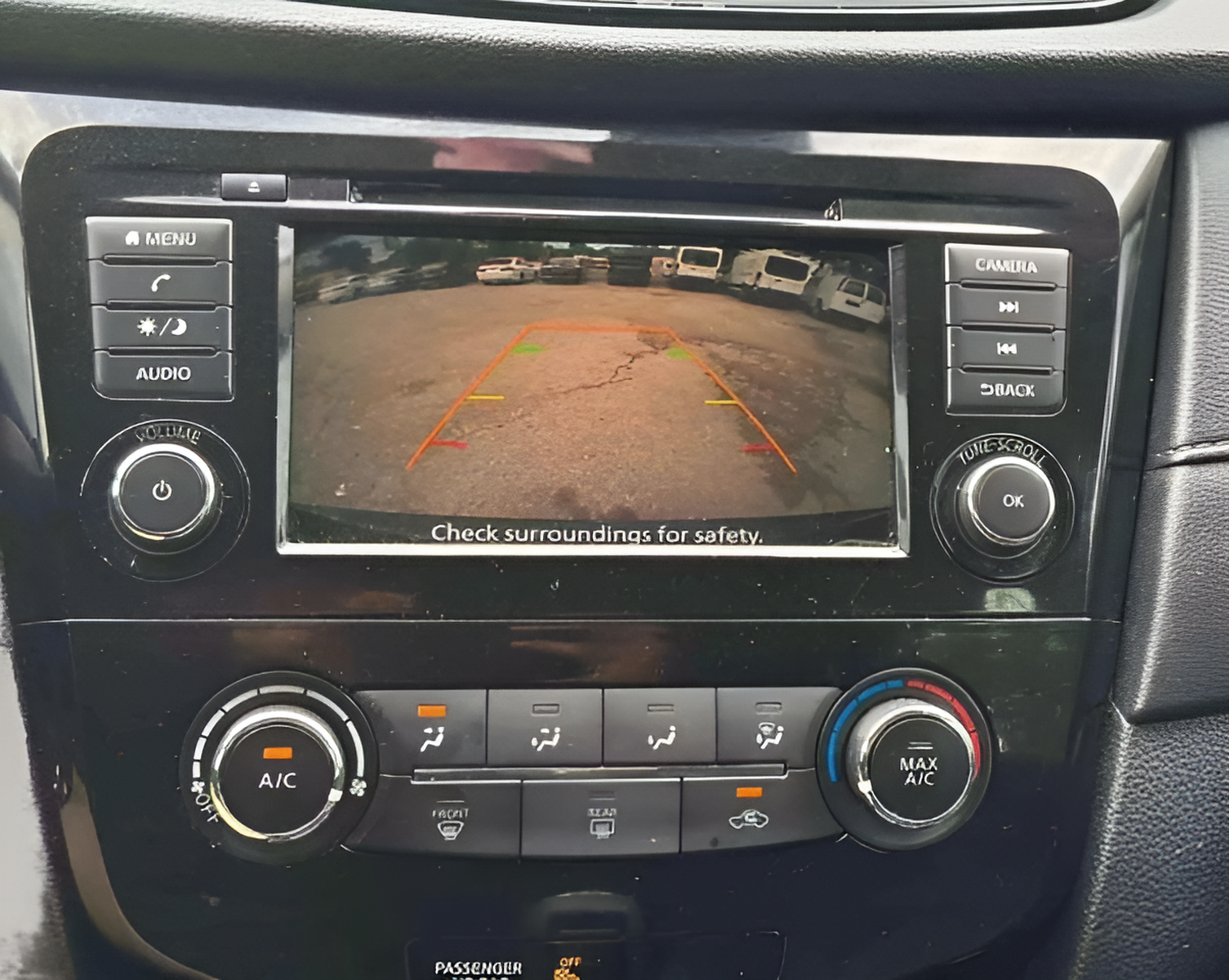 2019 Nissan ROGUE S FWD — photo 14