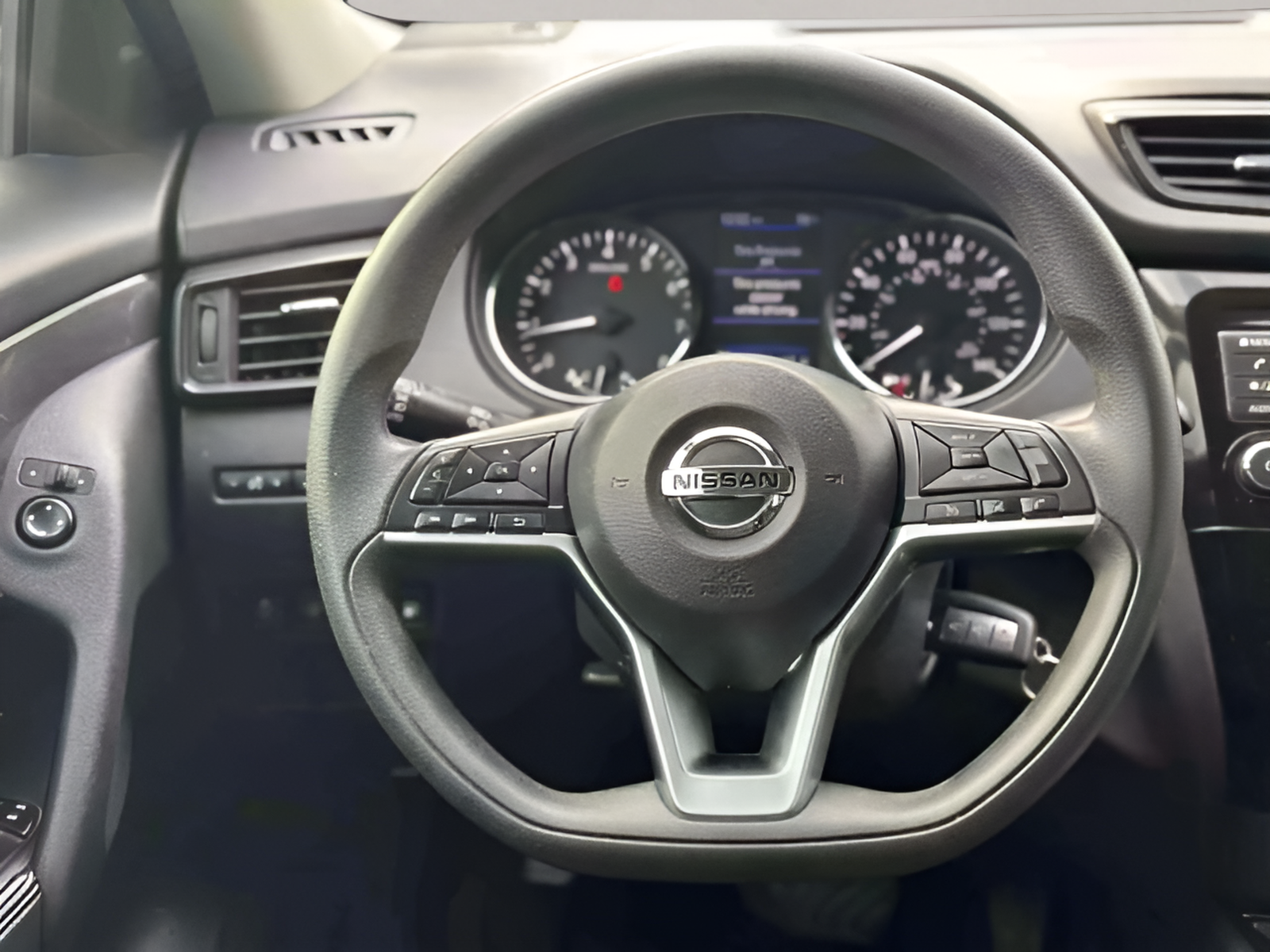 2019 Nissan ROGUE S FWD — photo 11