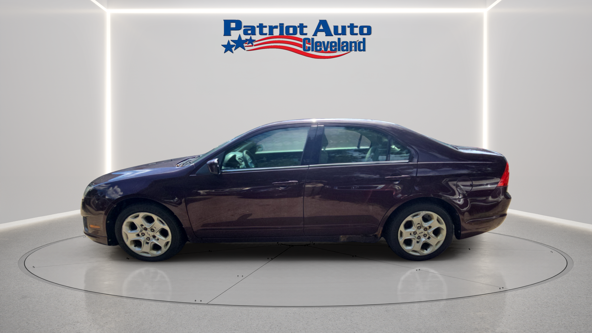 Photo 2 of 2011 Ford Fusion SE